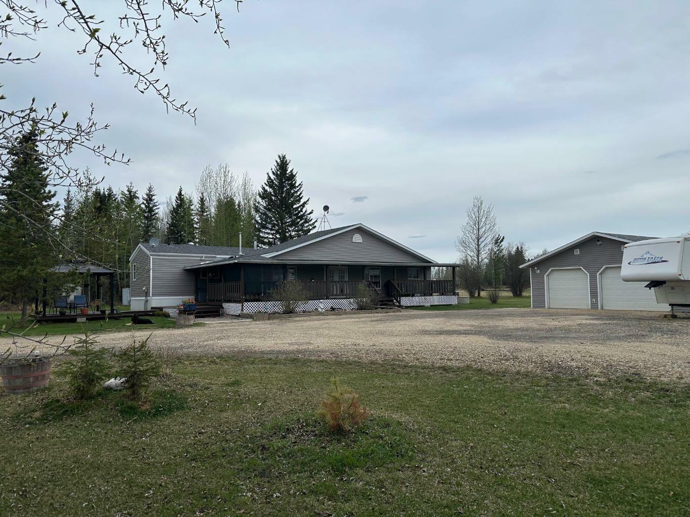 592062 Highway 32  Rural Woodlands County AB T7S 1N5 photo