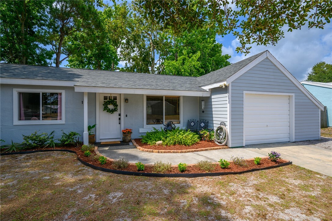 Property Photo:  107 Alameda Avenue  FL 32958 