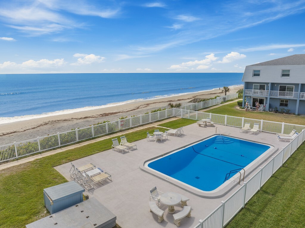 Property Photo:  305 Highway A1a 12  FL 32937 