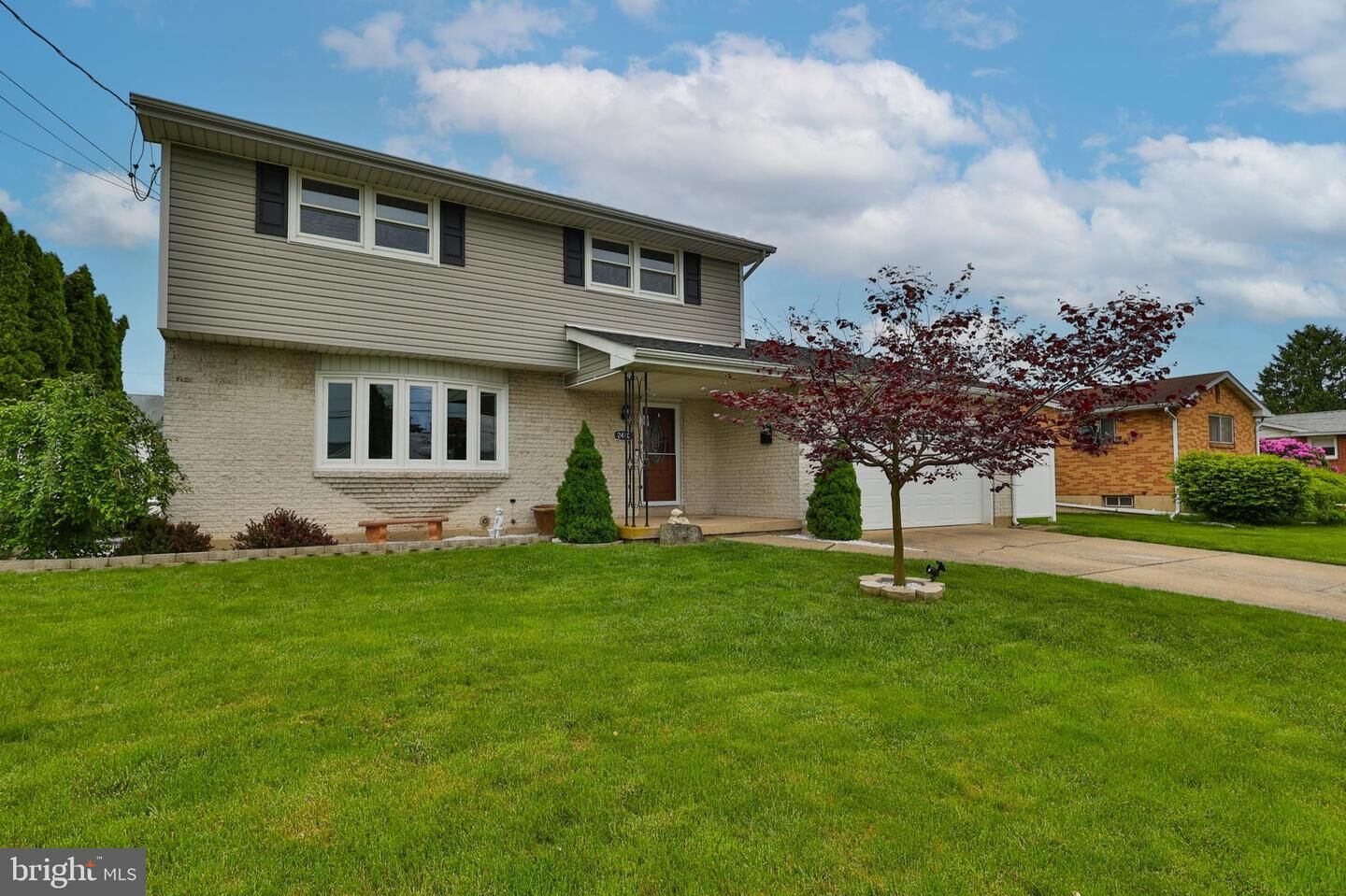 Property Photo:  2410 Brown Street  PA 18017 