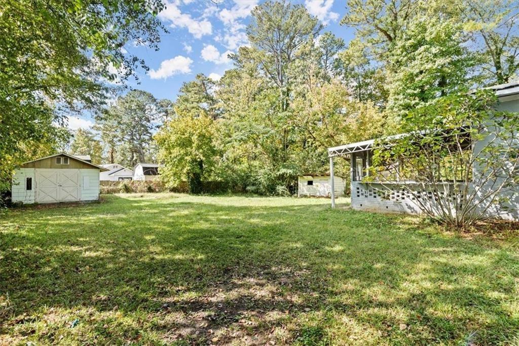 Property Photo:  2017 River Road  GA 30294 