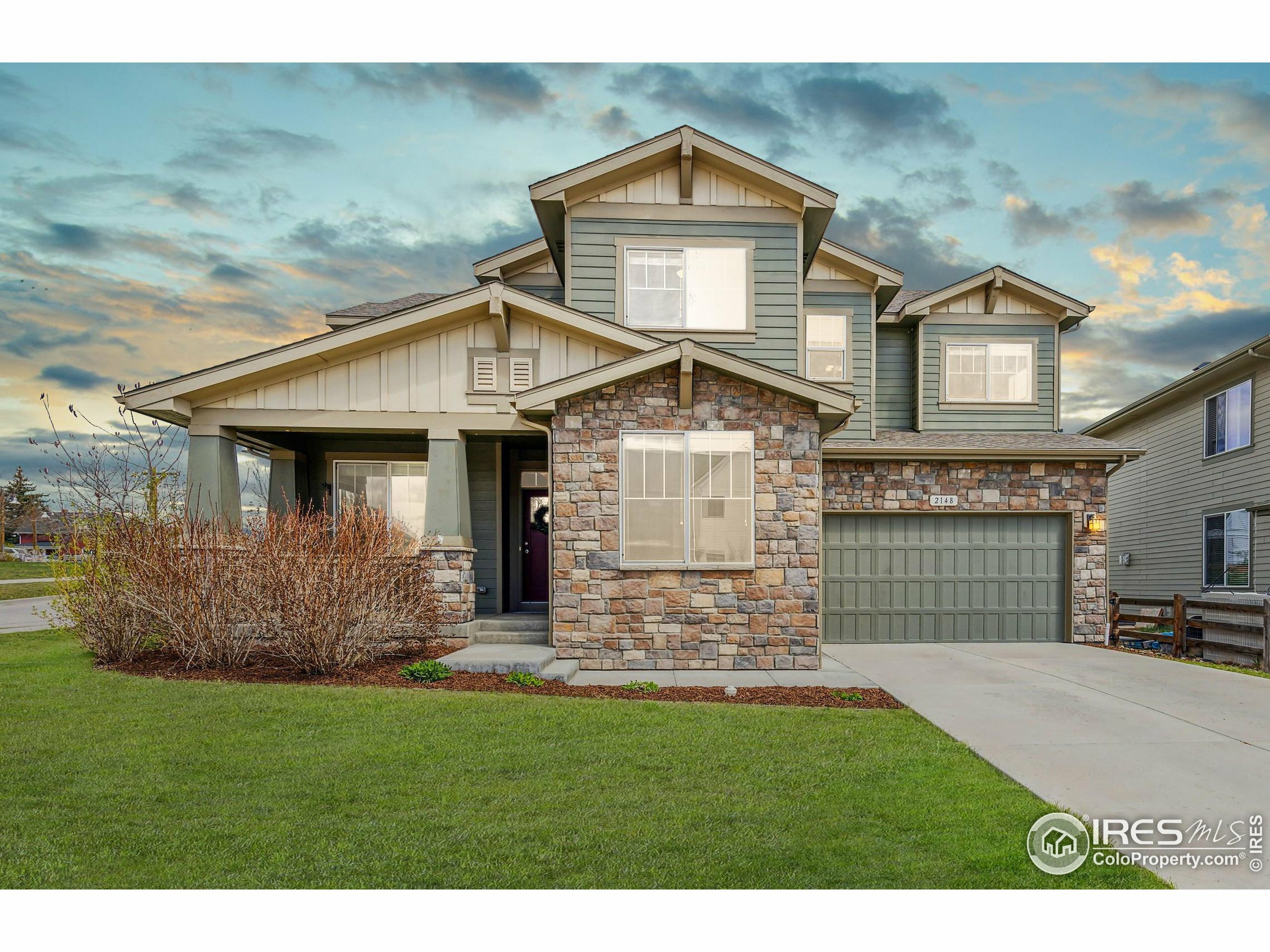 Property Photo:  2148 Blackbird Dr  CO 80525 