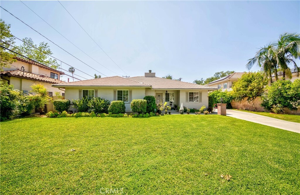 Property Photo:  2415 El Capitan Avenue  CA 91006 