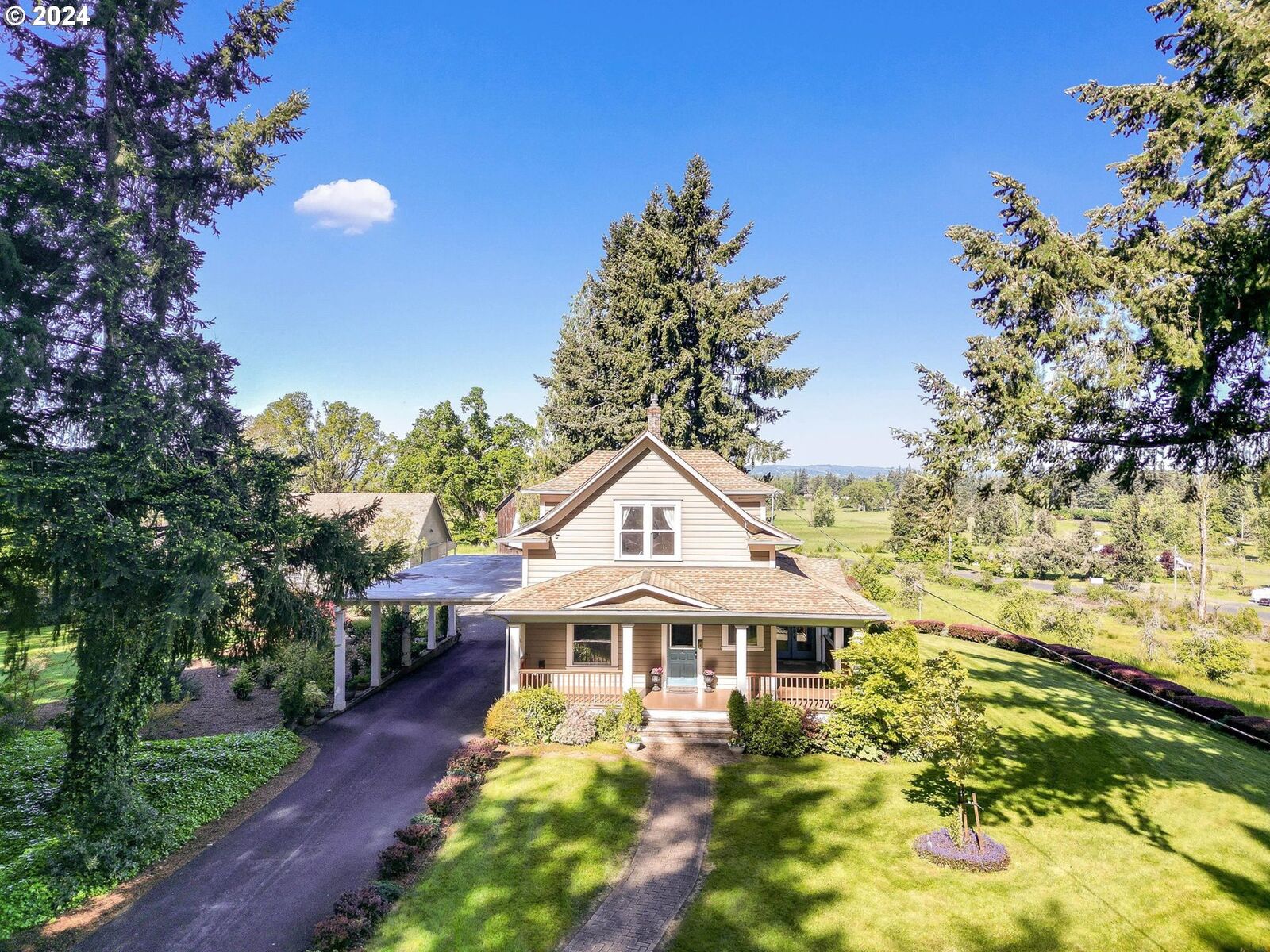 Property Photo:  41130 Cole School Rd  OR 97383 