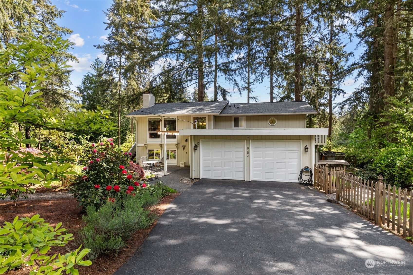 Property Photo:  3203 65th Avenue Ct NW  WA 98335 