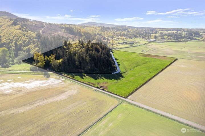 Property Photo:  0 Xx E Johnson Road  WA 98274 