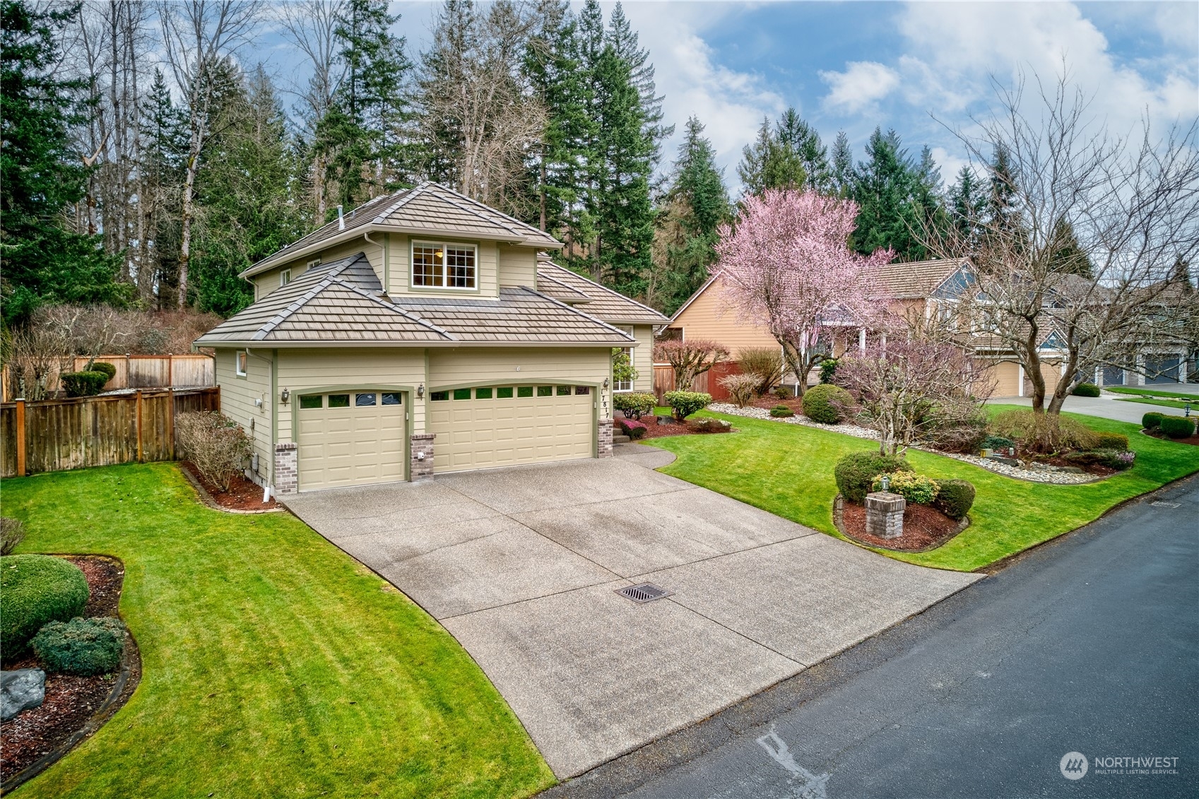 Property Photo:  17817 87th Avenue E  WA 98375 