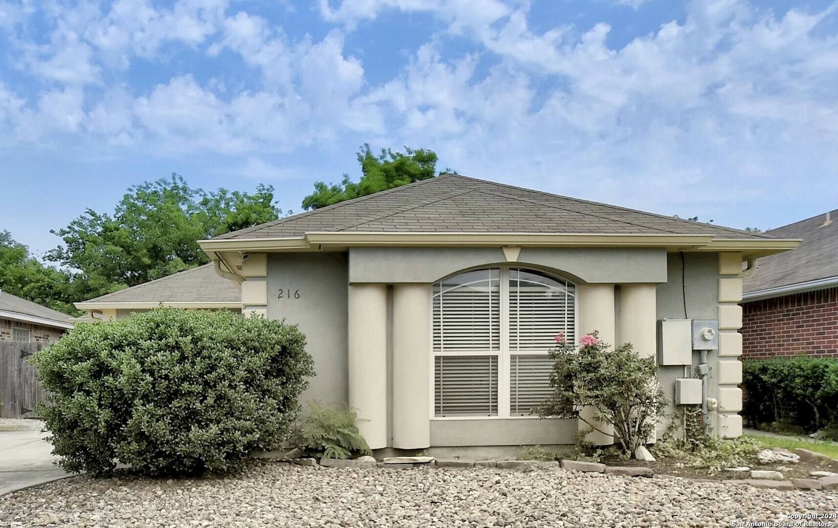 Property Photo:  216 Dogwood Dr  TX 78130 