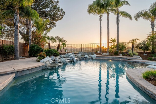 Property Photo:  727 Oak Point Drive  CA 91377 