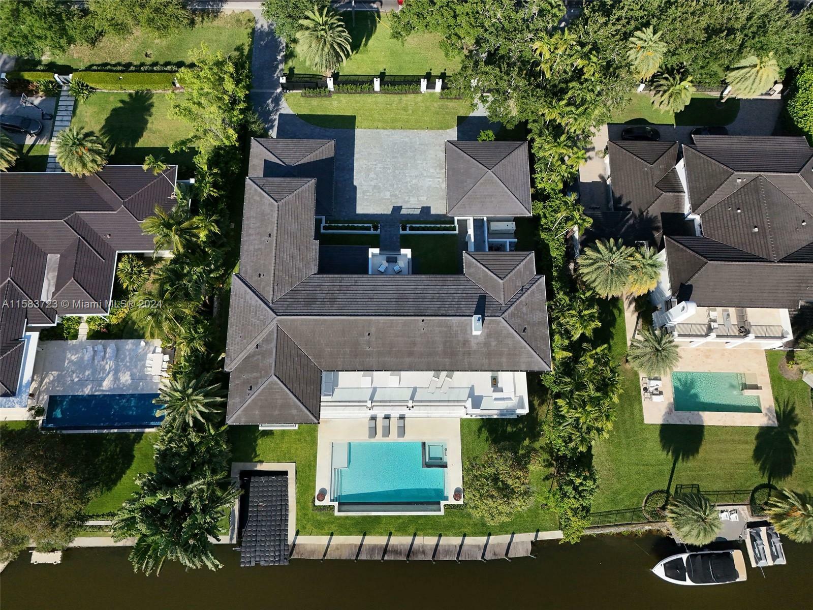 Property Photo:  4424 Granada Blvd  FL 33146 