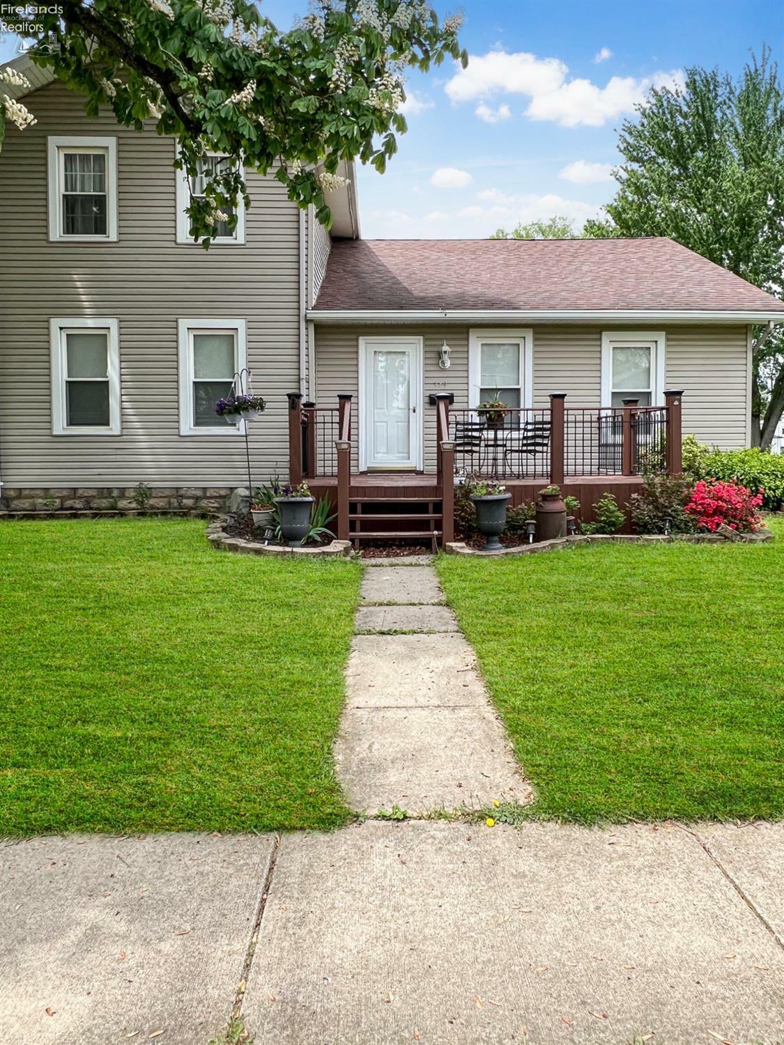 Property Photo:  349 W Buckeye  OH 43410 