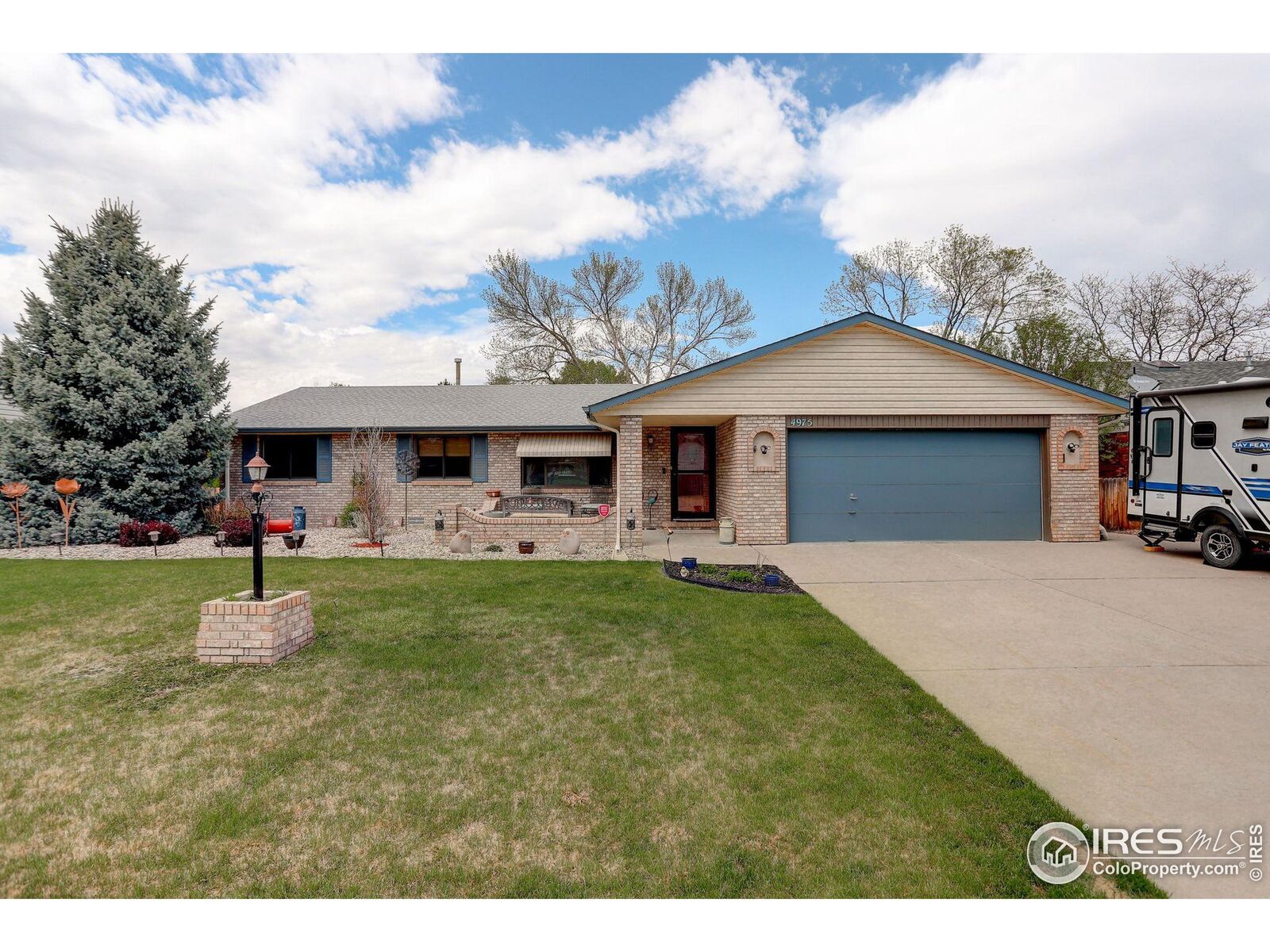 Property Photo:  4975 N Franklin Ave  CO 80538 