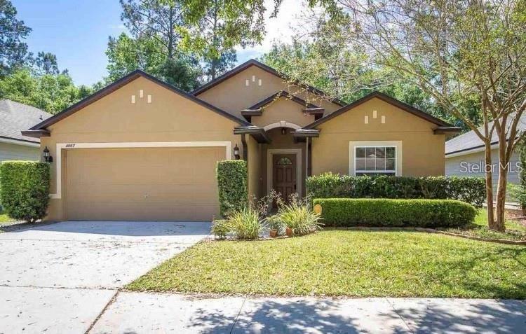 Property Photo: 4867 NW 81st Avenue FL 32653