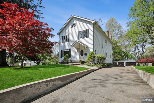 Property Photo:  24 Fairview Avenue  NJ 07645 