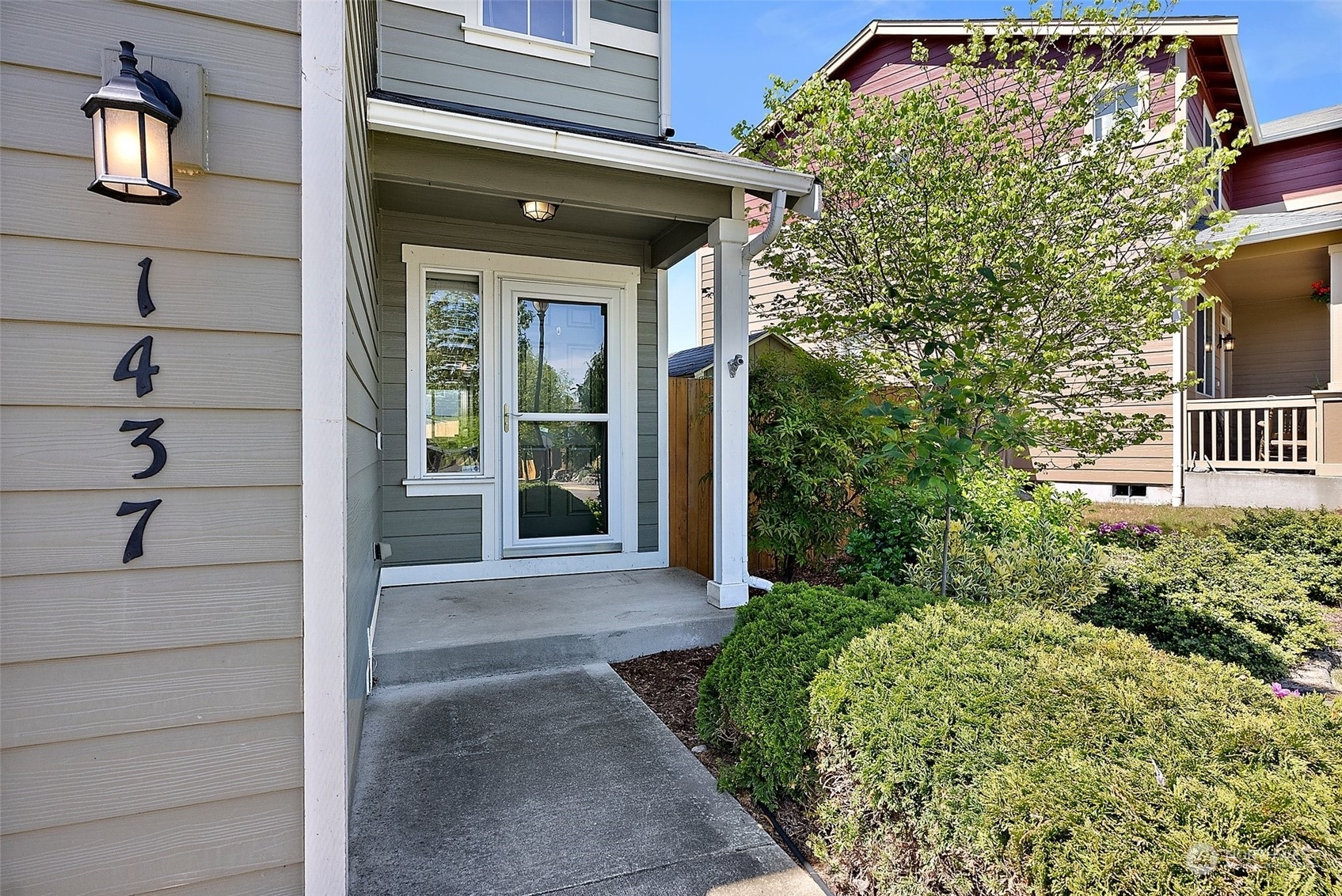 Property Photo:  1437 Bedstone Drive SE  WA 98513 