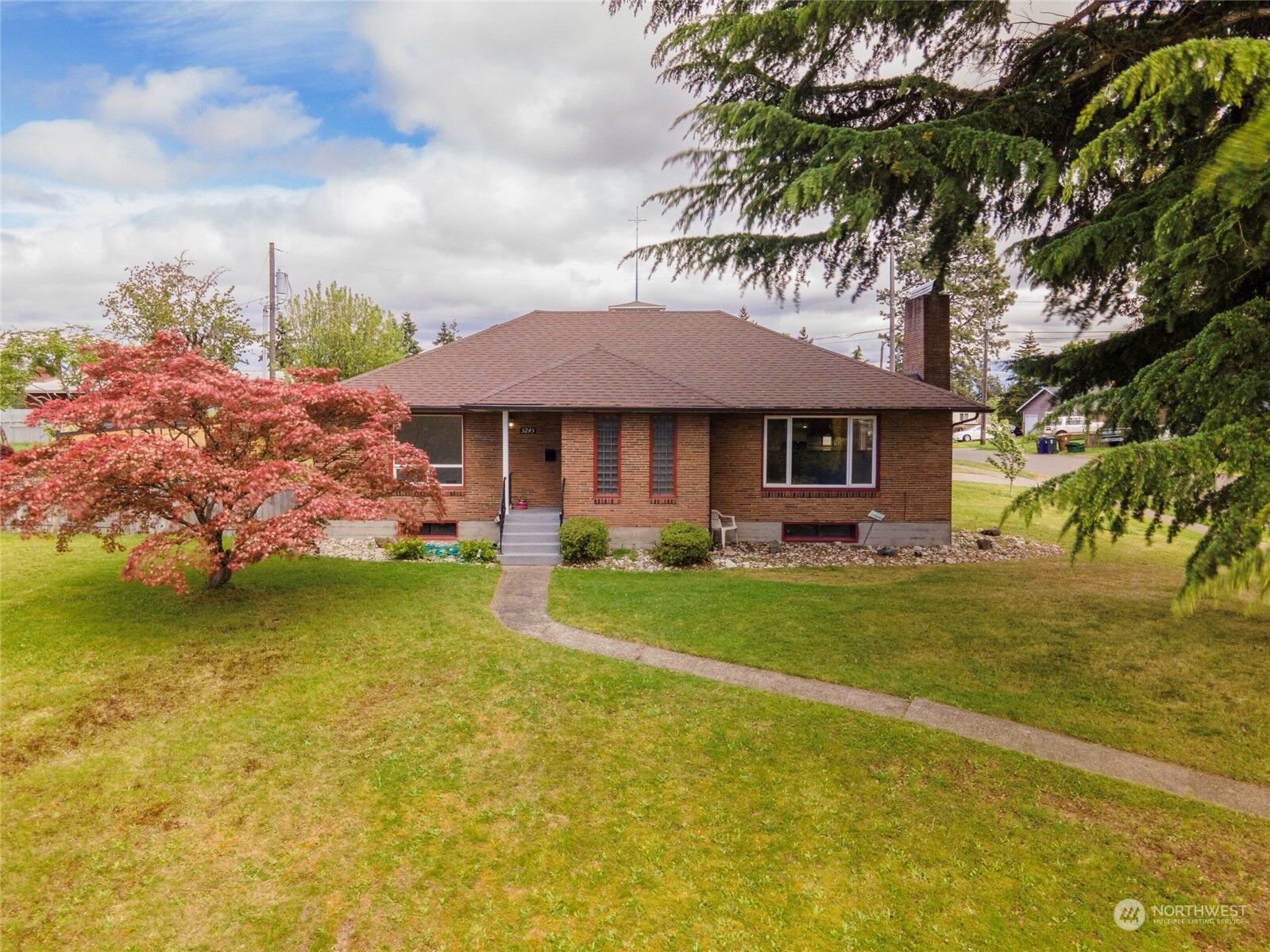 Property Photo:  5245  A Street  WA 98408 