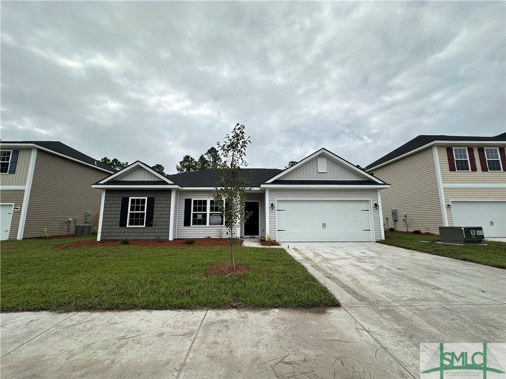 Property Photo: 104 Alcove Court GA 31313