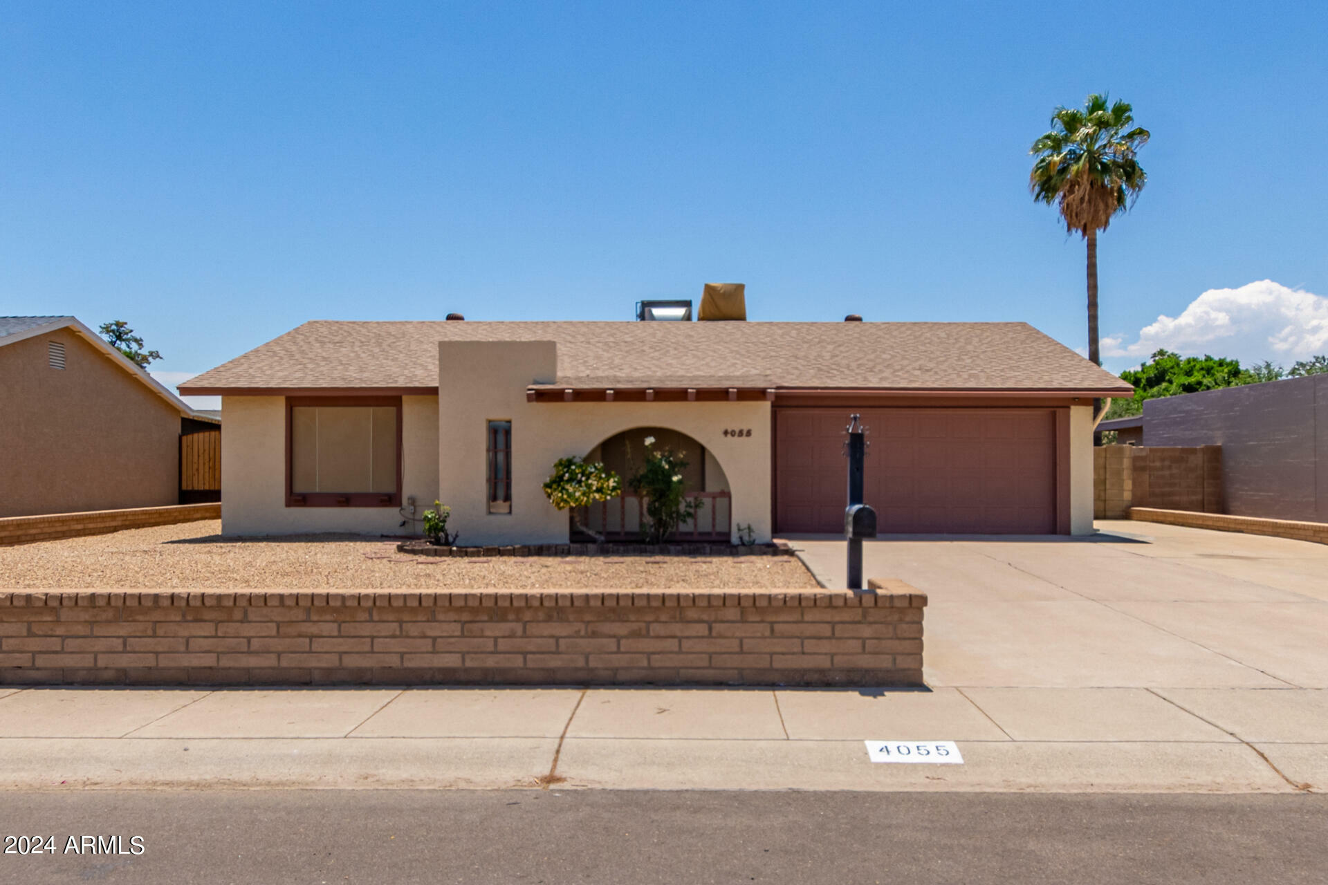 Property Photo:  4055 W Yucca Street  AZ 85029 