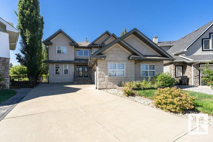 Home for sale in Edmonton 1822 Bowman Point(E) SW, Edmonton, AB T6J 1P7