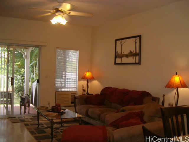 Property Photo:  94-742 Lumiauau Street Dd/4  HI 96797 