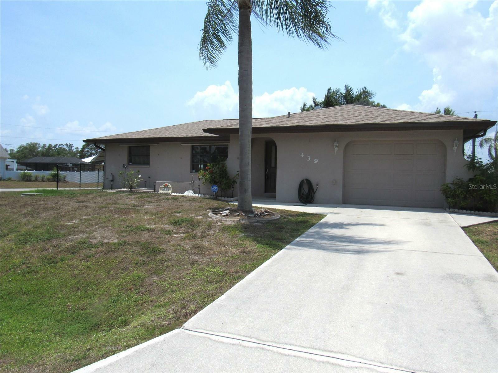 Property Photo:  439 Northview Street  FL 33954 