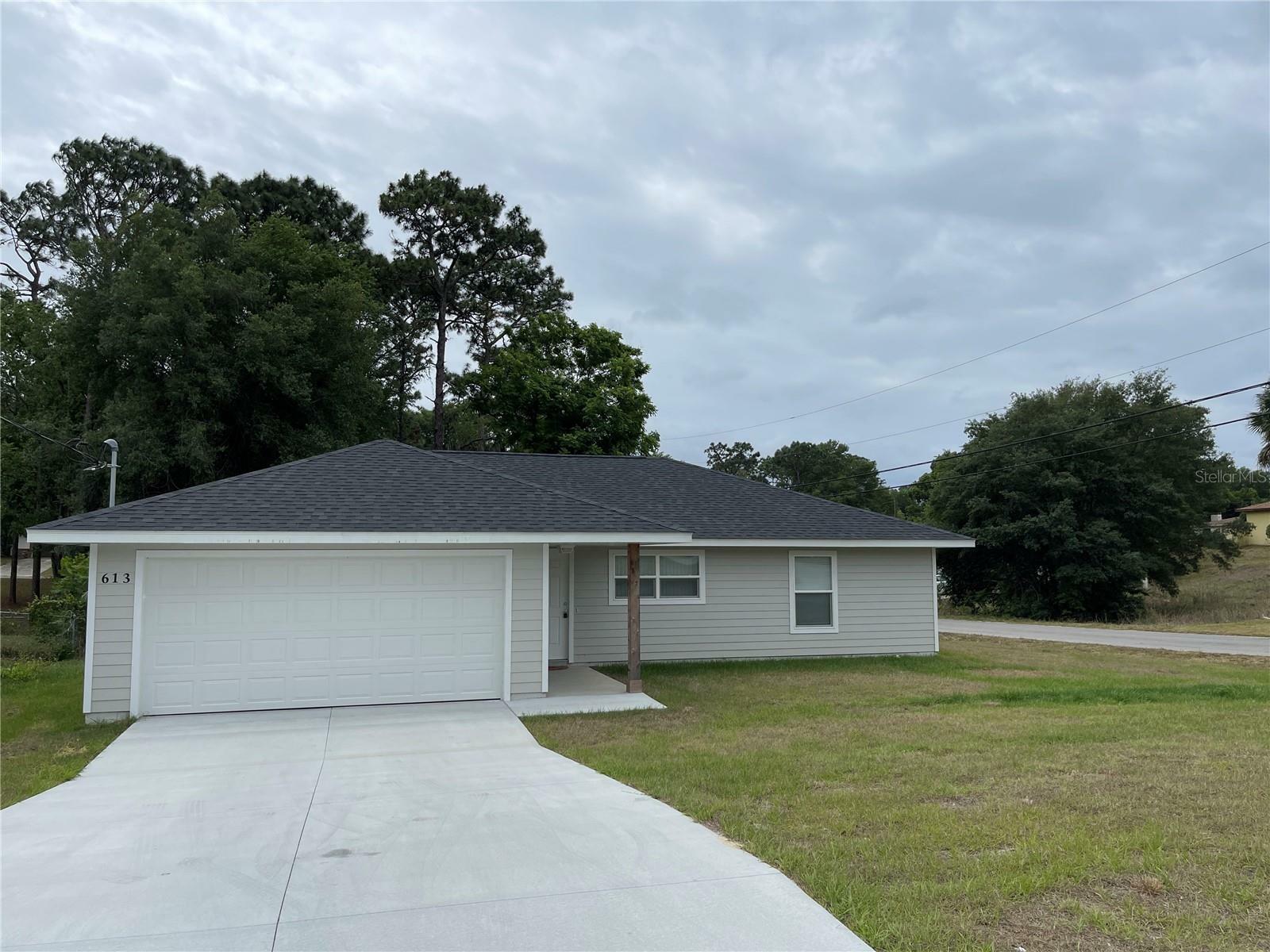 Property Photo:  613 Eden Drive  FL 34452 