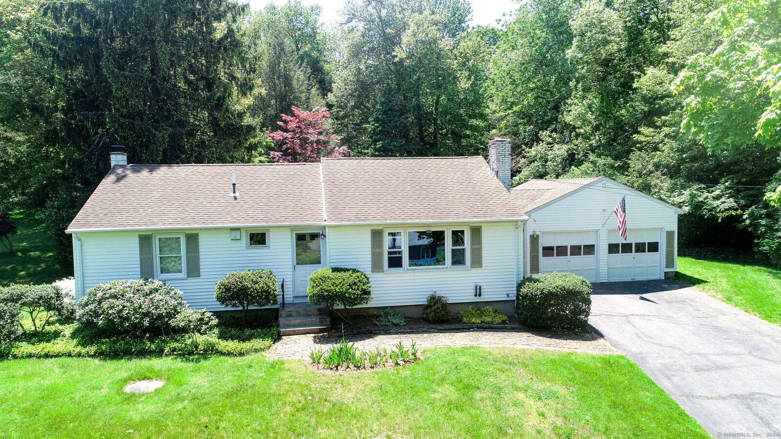 Property Photo:  221 Covey Road  CT 06013 