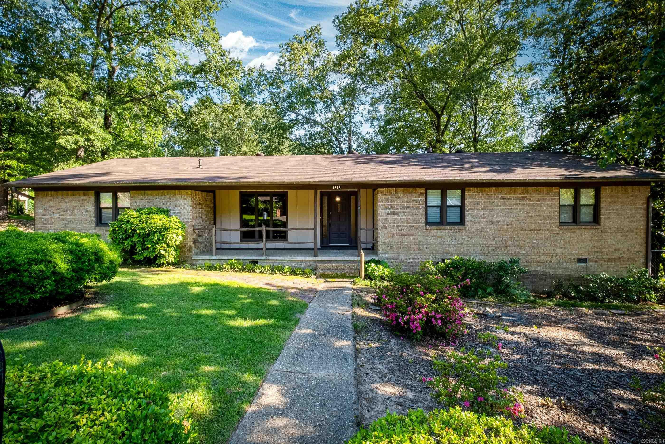 Property Photo:  1618 Lenore Drive  AR 72019 