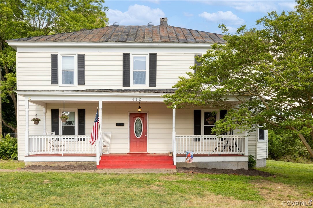 Property Photo:  412 McLean Street  VA 23922 