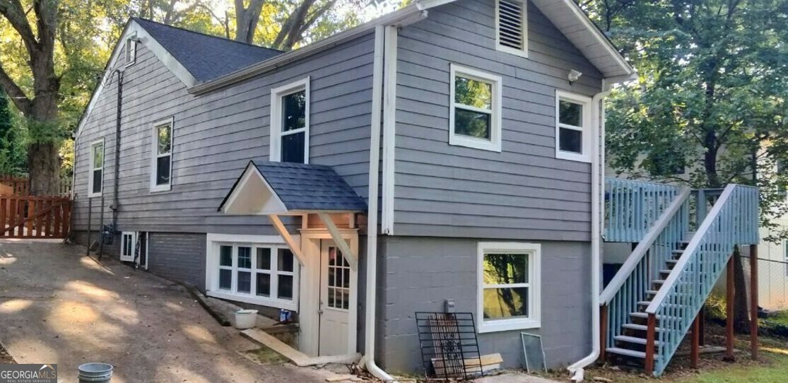 Property Photo: 1902 Canterbury Street GA 30032