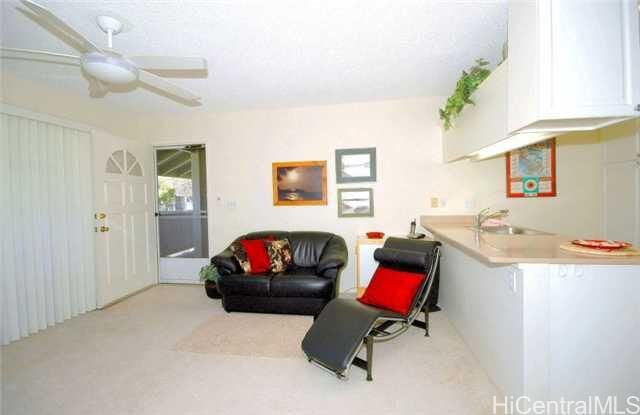 Property Photo:  94-1430 Polani Street 31/W  HI 96797 