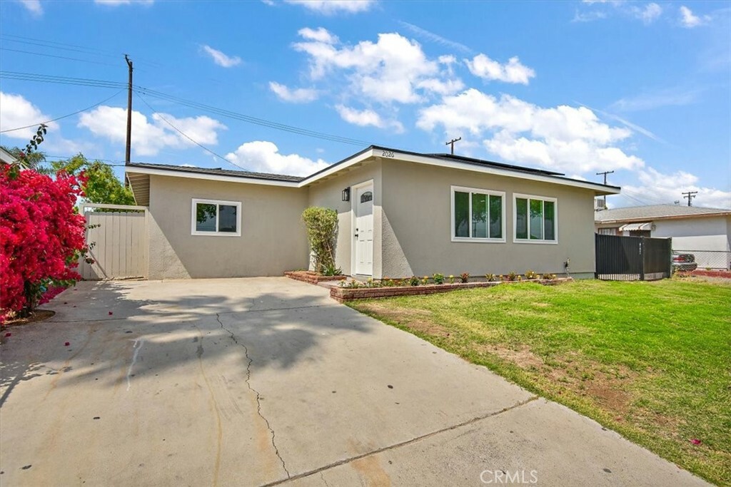 Property Photo:  2026 W Evans Street  CA 92411 