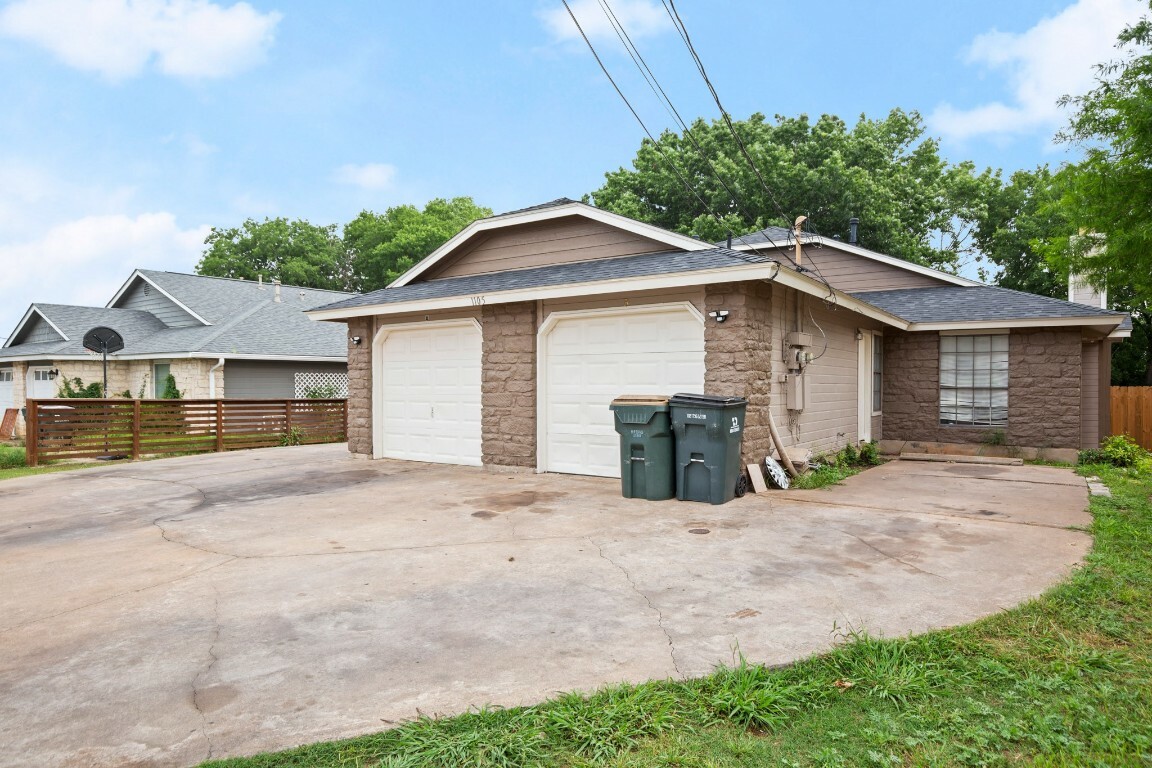 Property Photo:  1105 Quail Valley  TX 78626 