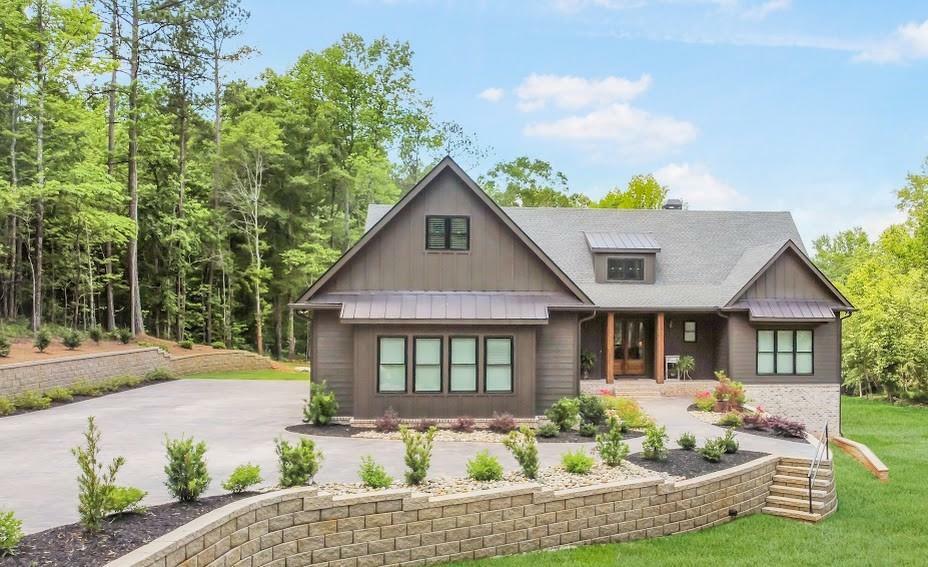 Property Photo:  1401 Whooping Creek Road  GA 30116 