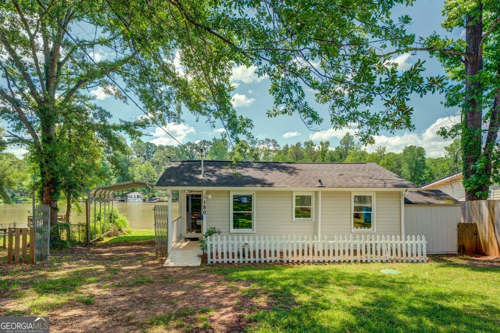 180 Southern Shores Road  Jackson GA 30233 photo