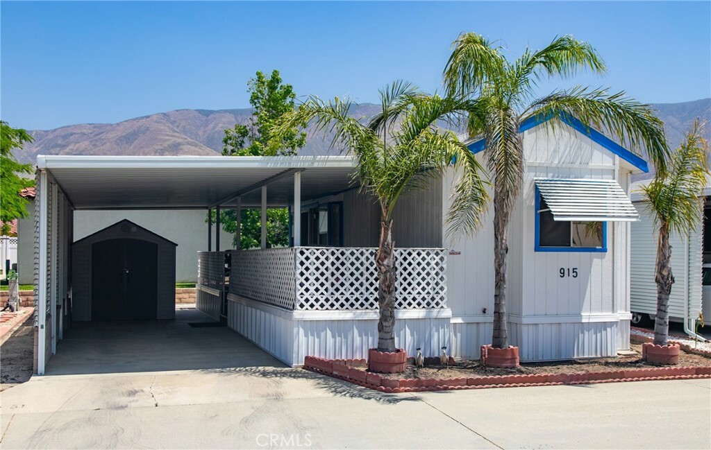 Property Photo:  915 Deerwood Drive  CA 92583 