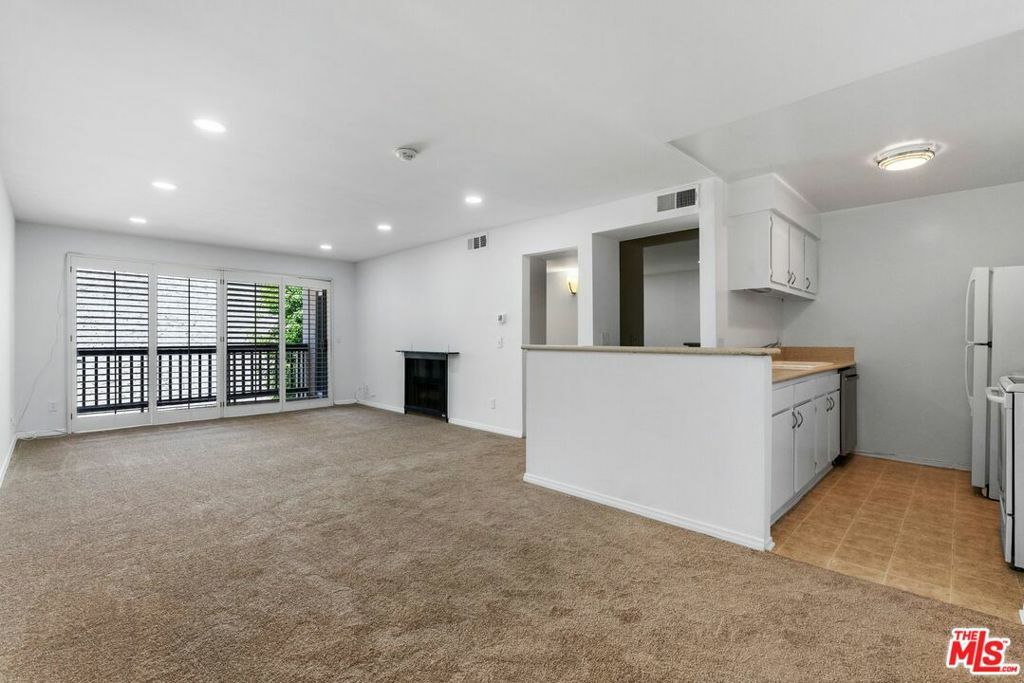 Property Photo:  7301 Raintree Circle  CA 90230 