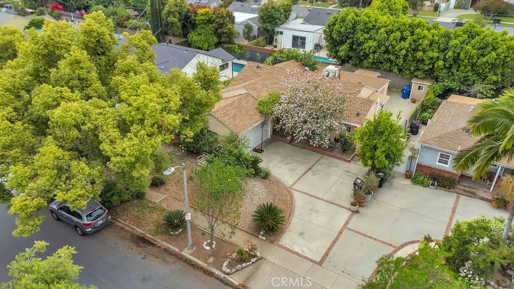 Property Photo:  6471 Forbes Avenue  CA 91406 