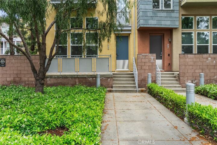 Property Photo:  335 Memory Lane  CA 92705 