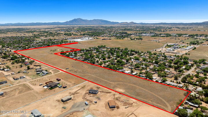 Property Photo: 1384 E Road 2 North AZ 86323