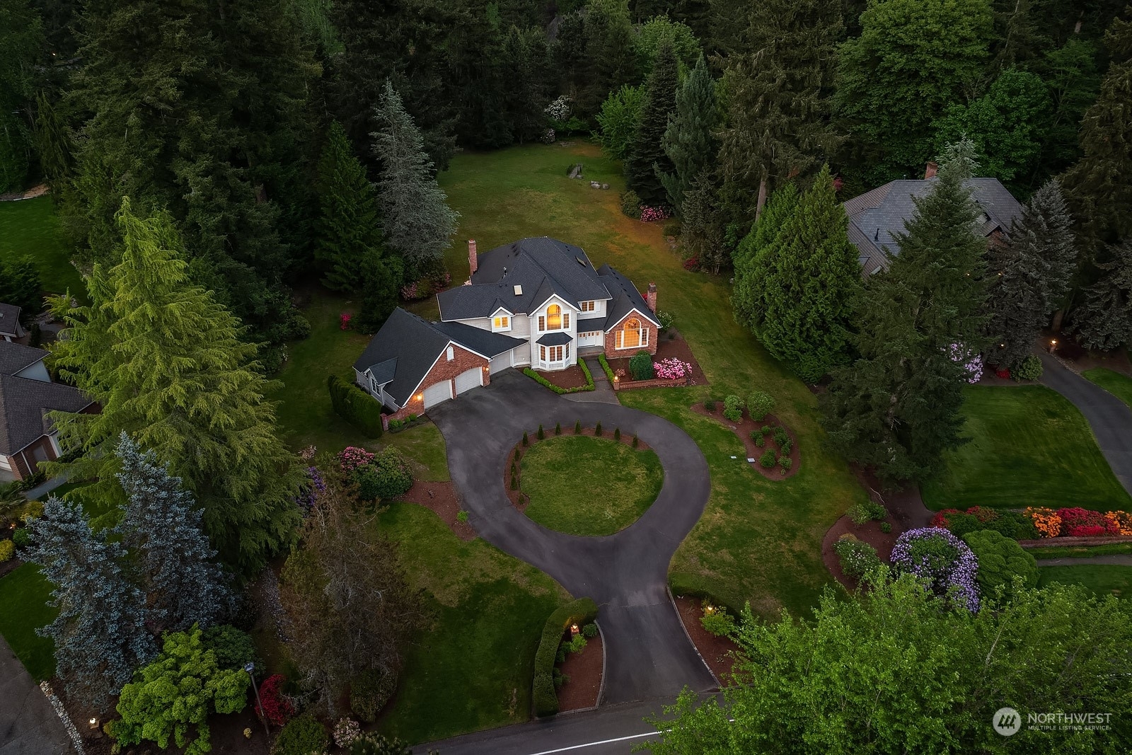 Property Photo:  14034 220th Avenue NE  WA 98077 