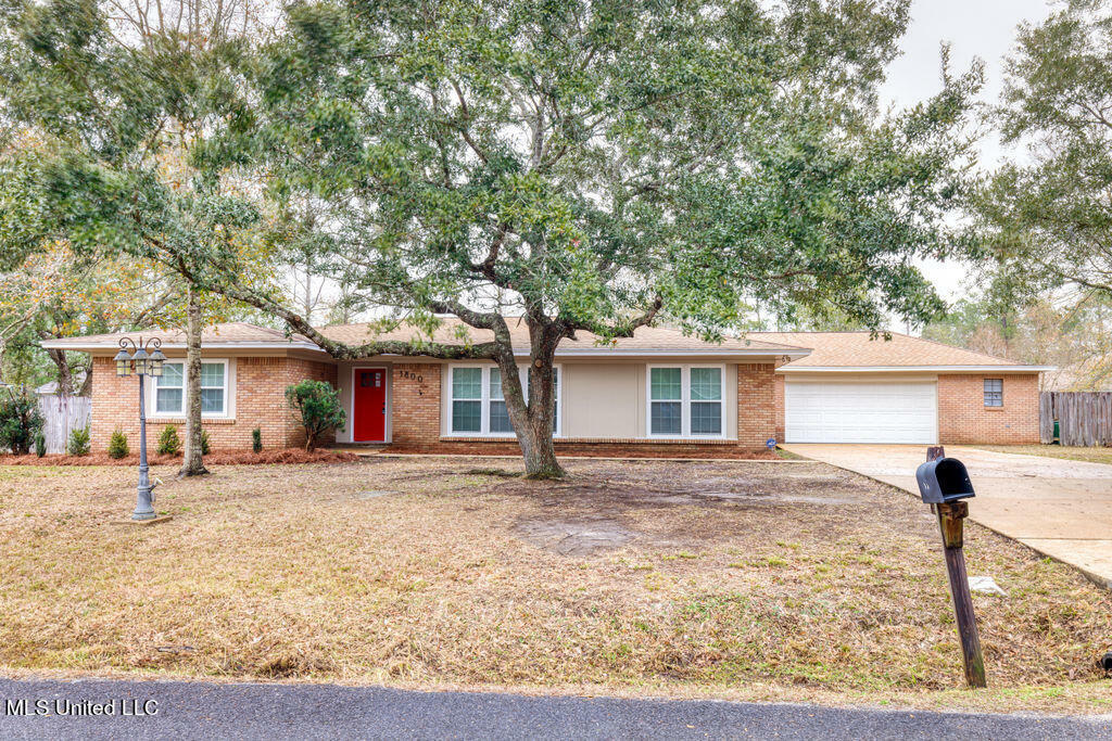 Property Photo:  1800 Stillwater Drive  MS 39553 