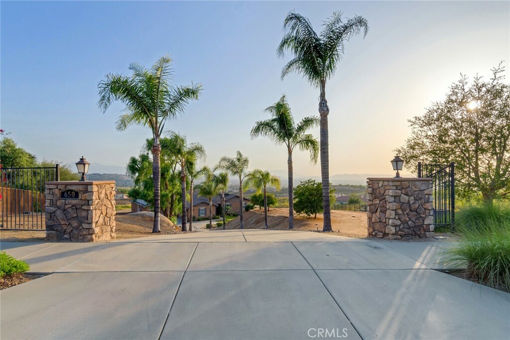 Property Photo:  650 Crystal Mountain Circle  CA 92506 