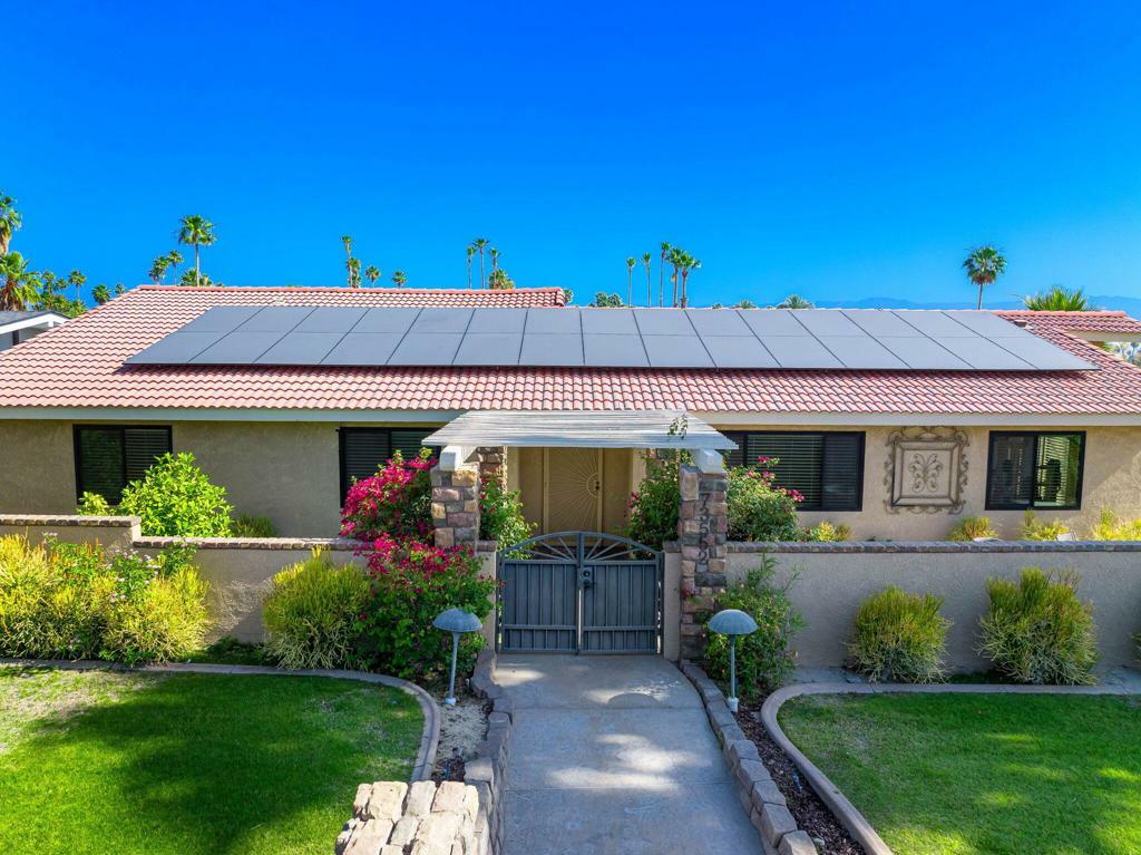 Property Photo:  73552 Silver Moon Trail  CA 92260 