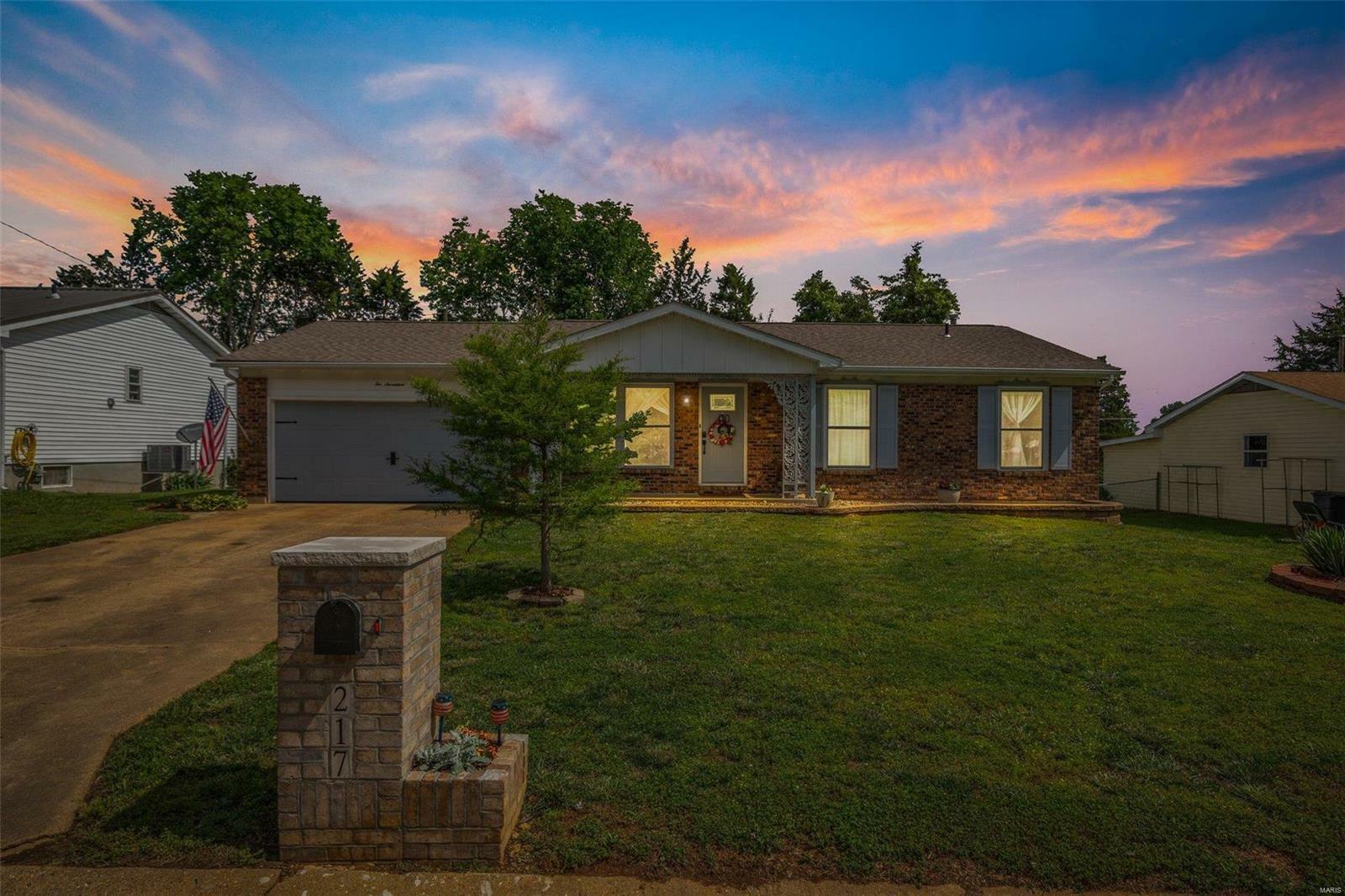 Property Photo:  217 Kenwood Street  MO 63640 