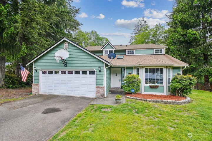 Property Photo: 9620 Sunburst Court SE WA 98367