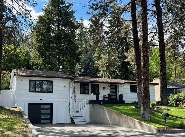 7415 N Country Homes Blvd  Spokane WA 99208 photo