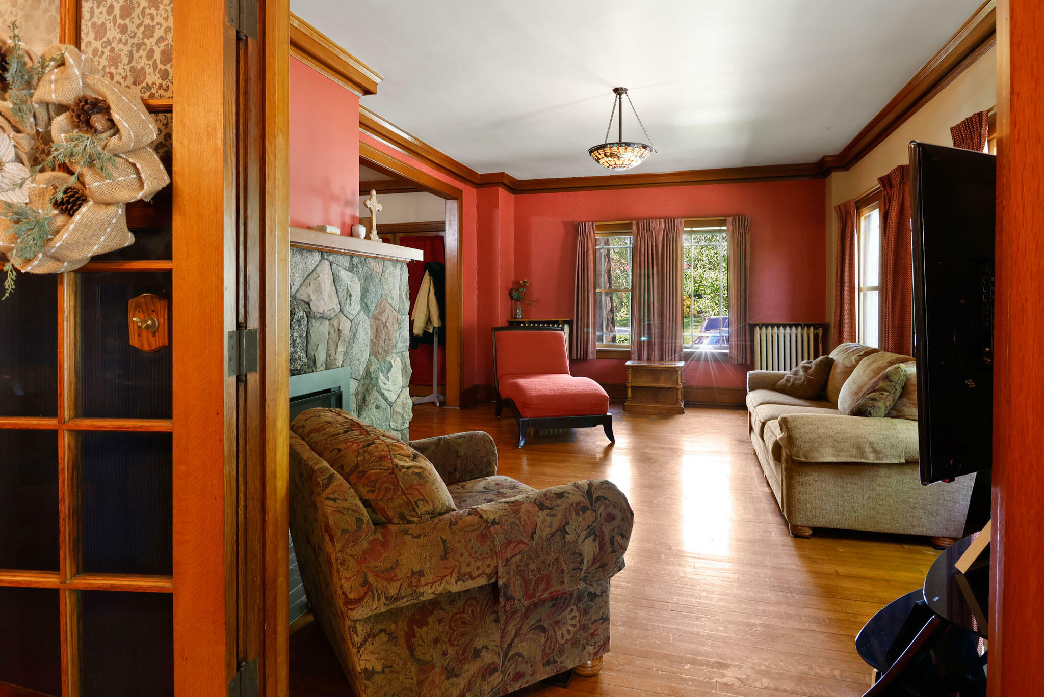 Property Photo:  308 Jefferson Street  IN 46383 