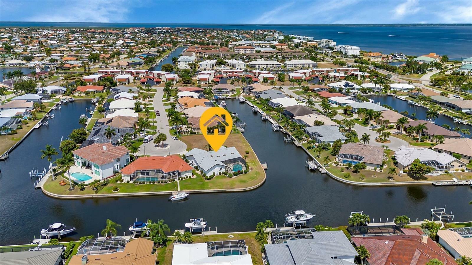 Property Photo: 1102 Rum Cay Court FL 33950