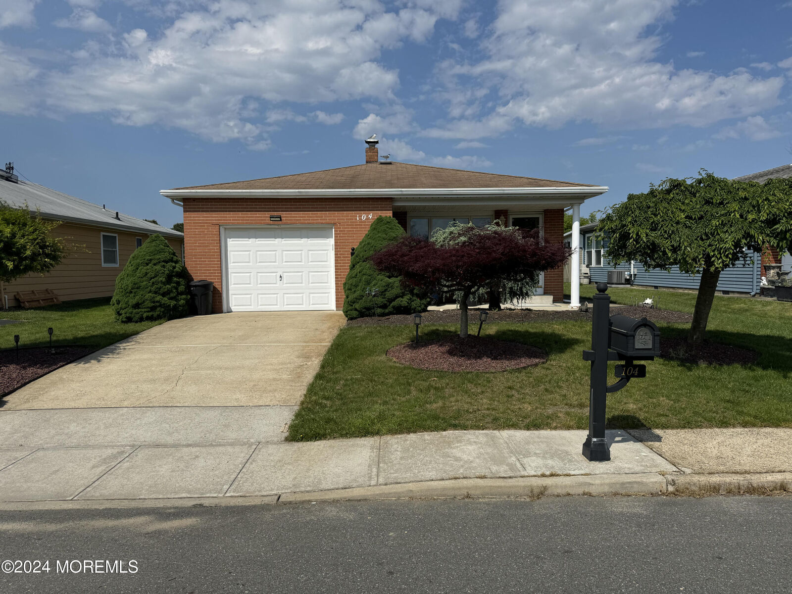 Property Photo:  104 Bonaire Drive  NJ 08757 
